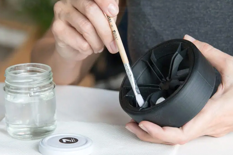 Pintura y sellado pieza impresa 3d